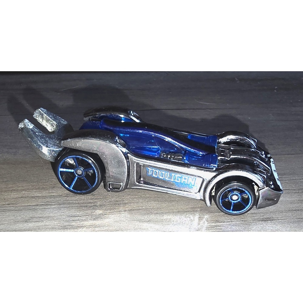Vintage‎ 2009 Hot Wheels Tooligan Silver Wrench Car RARE Blue Original Old